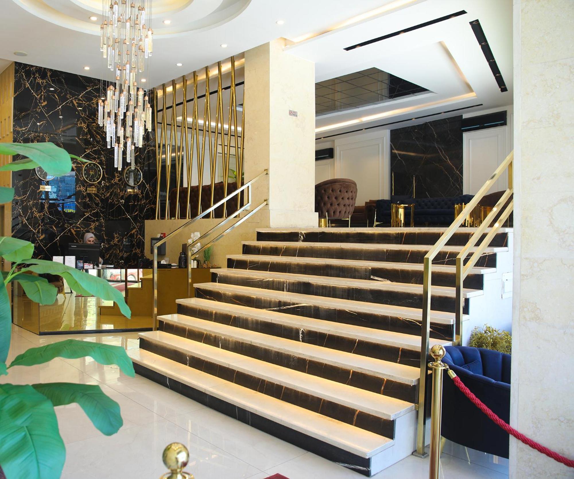 Spark Plaza Hotel Амман Экстерьер фото